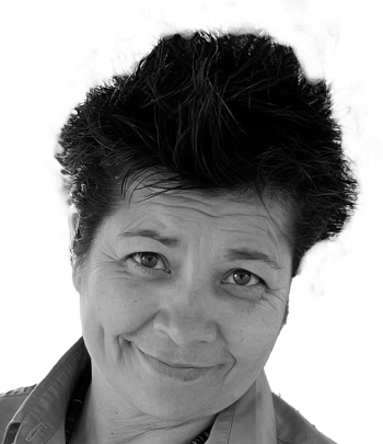 Michelle Mares coach